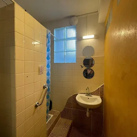 Chambre Galiga Δωμάτια σε οικογενειακή κατοικία *